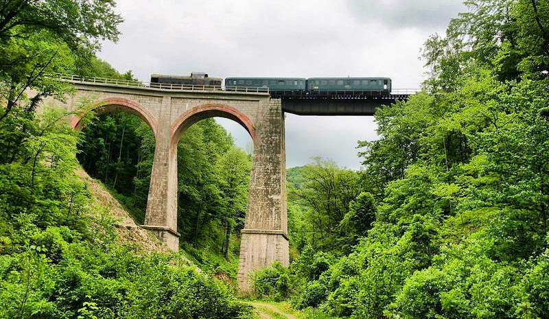 In Atenţia Turistilor Care Călătoresc Pe Ruta Oraviţa Anina Si