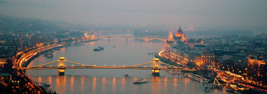 Cu trenul în Ungaria Budapest